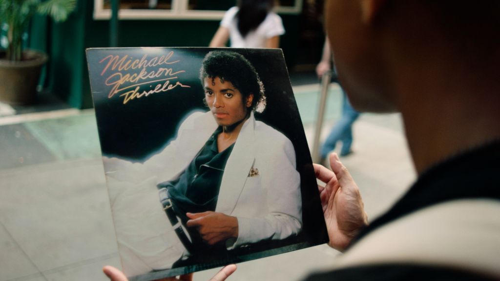 Michael Jacksons ikonisches „Thriller“-Album wird Thema eines offiziellen Dokumentarfilms sein