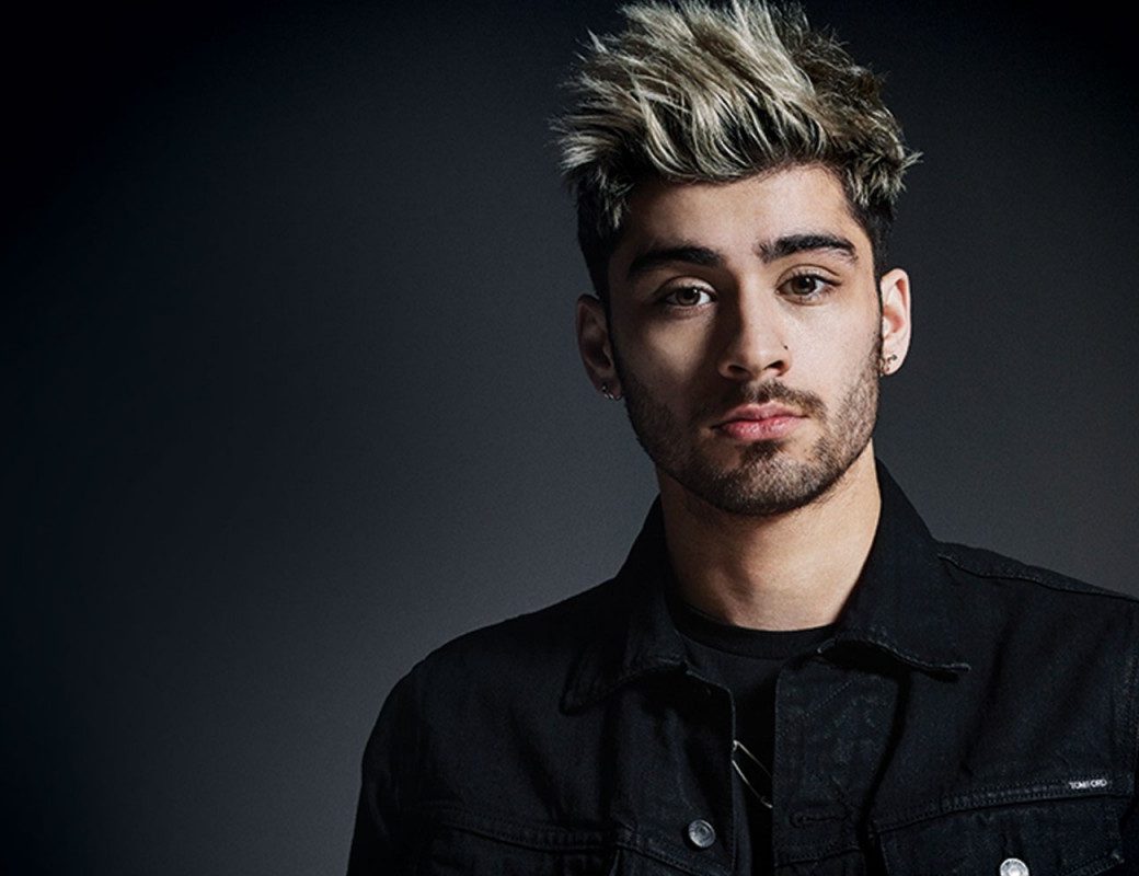 Zayn's single 'Pillowtalk' debuts at Number One