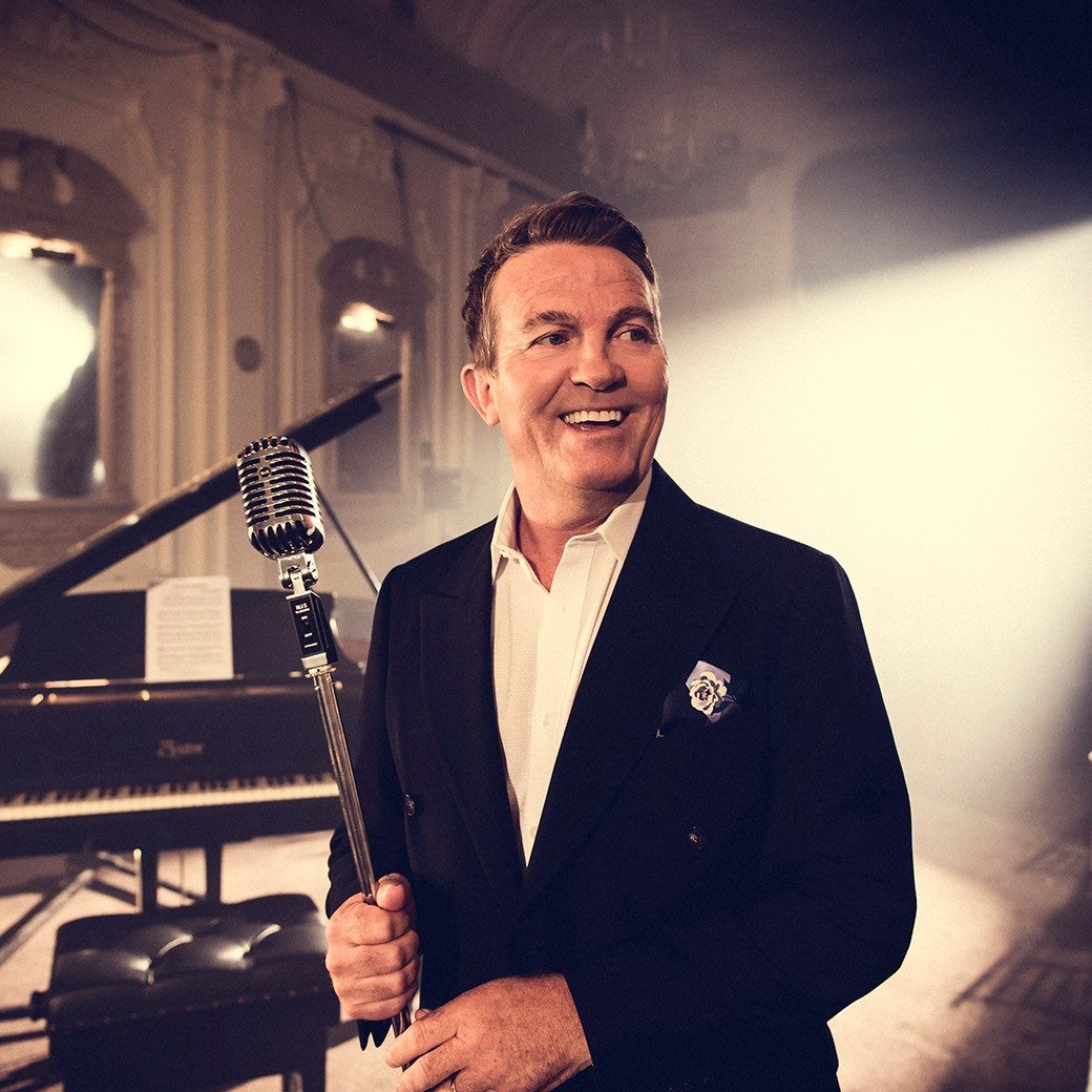 Bradley Walsh releases second album ‘When You’re Smiling’