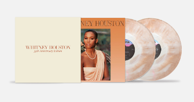 Legacy Recordings &#038; Vinyl Me, Please Celebrate 35th Anniversary of Whitney Houston with 2LP 12&#8243; Vinyl Collector&#8217;s Set Featuring the First US Release of Whitney Dancin&#8217; Special EP/Remix Album
