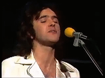 VIDEO OF THE WEEK: DAVID ESSEX – ‘GONNA MAKE YOU A STAR’