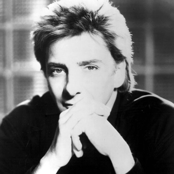  BARRY MANILOW