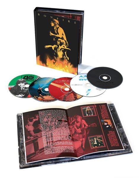AC/DC: il cofanetto in 5 cd “Bonfire Box” dedicato a Bon Scott
