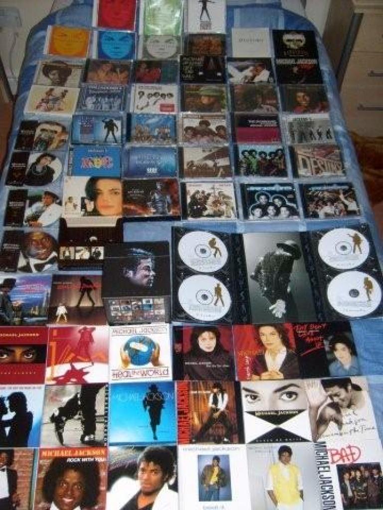 Collector singles and CD albums