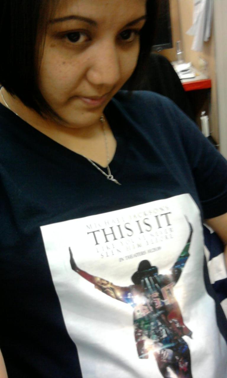 Me in my This Is It shirt