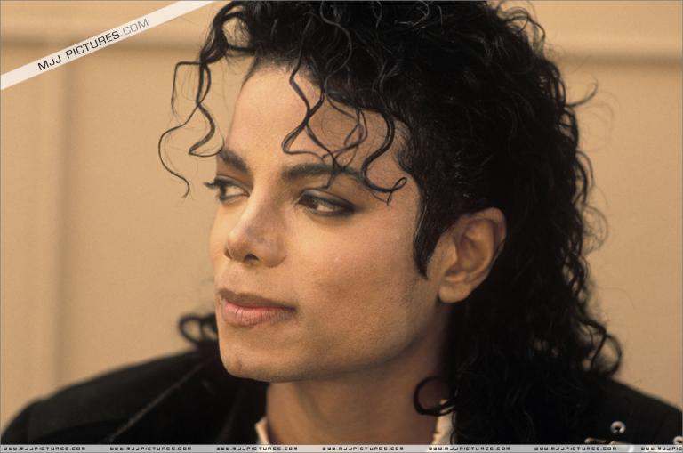 MY BEAUTIFUL SPEED DEMON - Michael Jackson Official Site