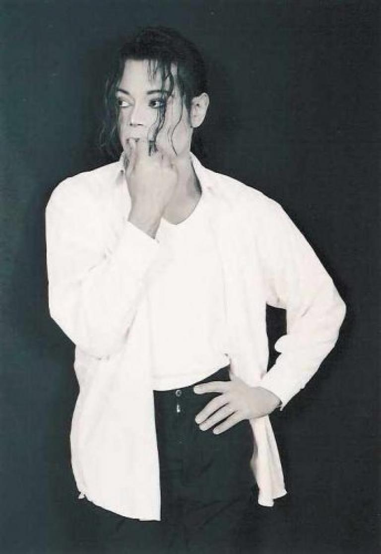 Michael Rider as Michael Jackson