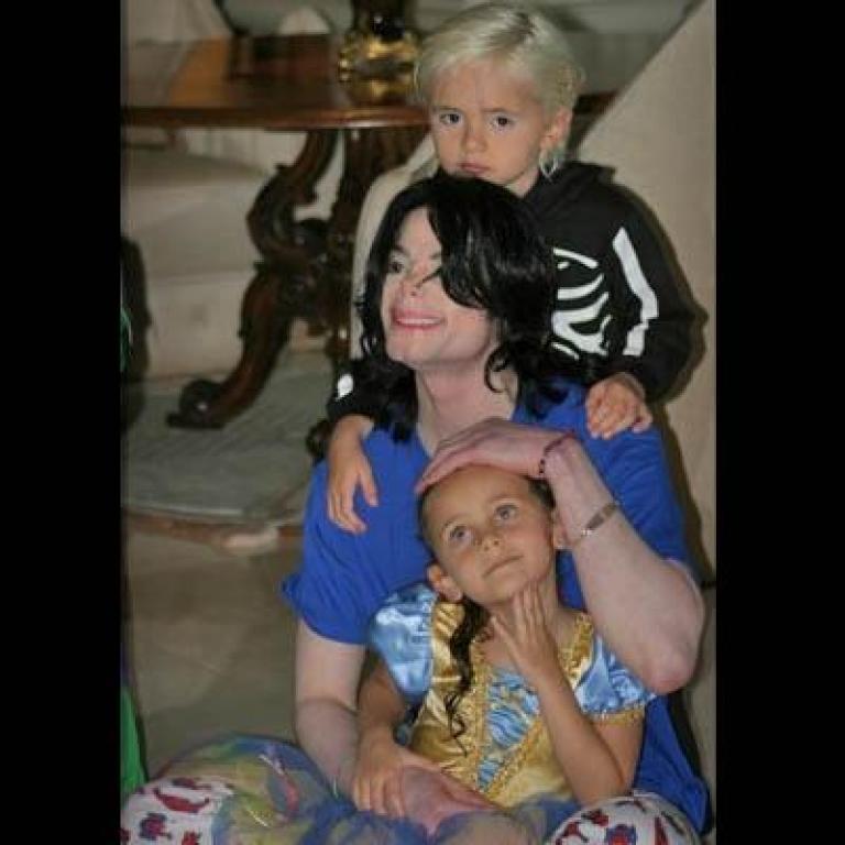michael and his kids