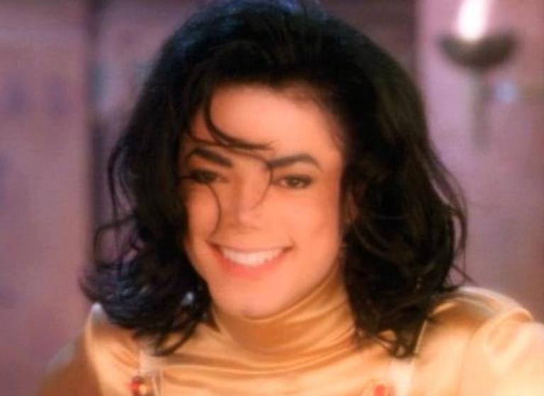just…a perfect smile..:D..love mj