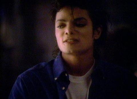The Way You Make Me Feel - Michael Jackson Official Site