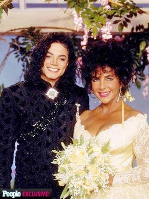 Elizabeth Taylor & Michael Jackson Photos