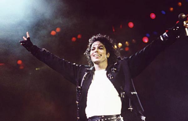“BAD25″/19: Michael Jackson születésnapján történt