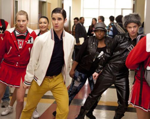 Glee Pays Tribute to MJ