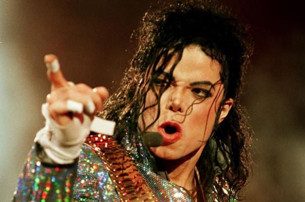 Ismerd meg Michael Jackson   új albumának dalait