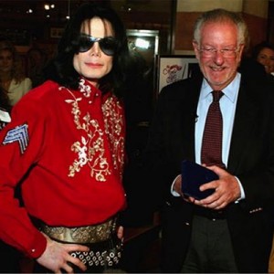 Michael Jackson Awarded ‘Key To The City’ in 2003