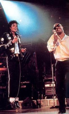 “BAD25″/18: A nap kérdése Michael Jacksonnal kapcsolatban