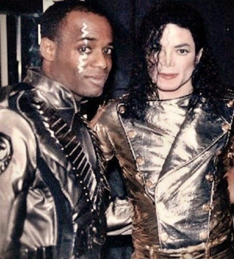 Dorian Holley's Experience As A Backup Singer on the BAD World Tour ...