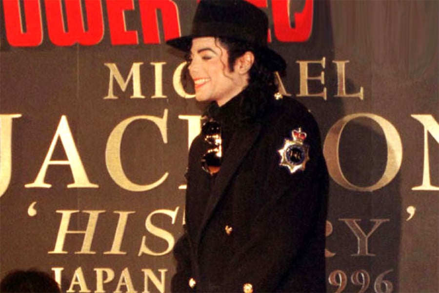 Michael Jackson Visited Tokyo’s Tower Records in 1996