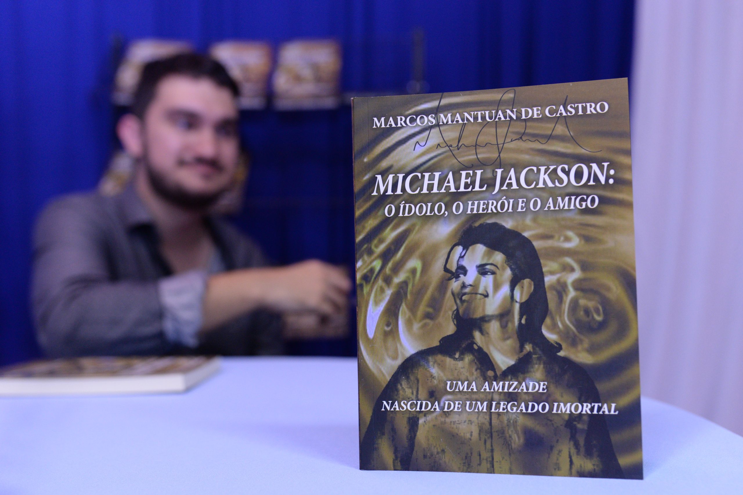 Michael Jackson: The Idol, the  hero and the Friend – My tribute book to Michael