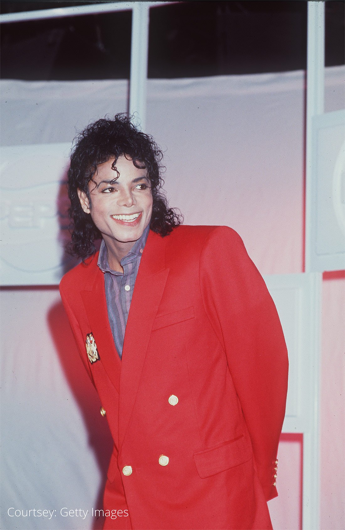 Michael Jackson at a press conference held by his sponsor Pepsi in New York, NY, on March 1, 1988 to present a 0,000 check to the United Negro College Fund.