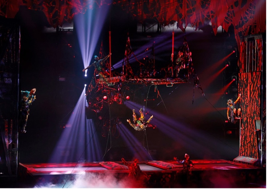 "Combining dance, music and awe-inspiring visuals, Michael Jackson ONE by Cirque du Soleil brings alive Jackson's creative genius in a new adventure." - Vegas.com