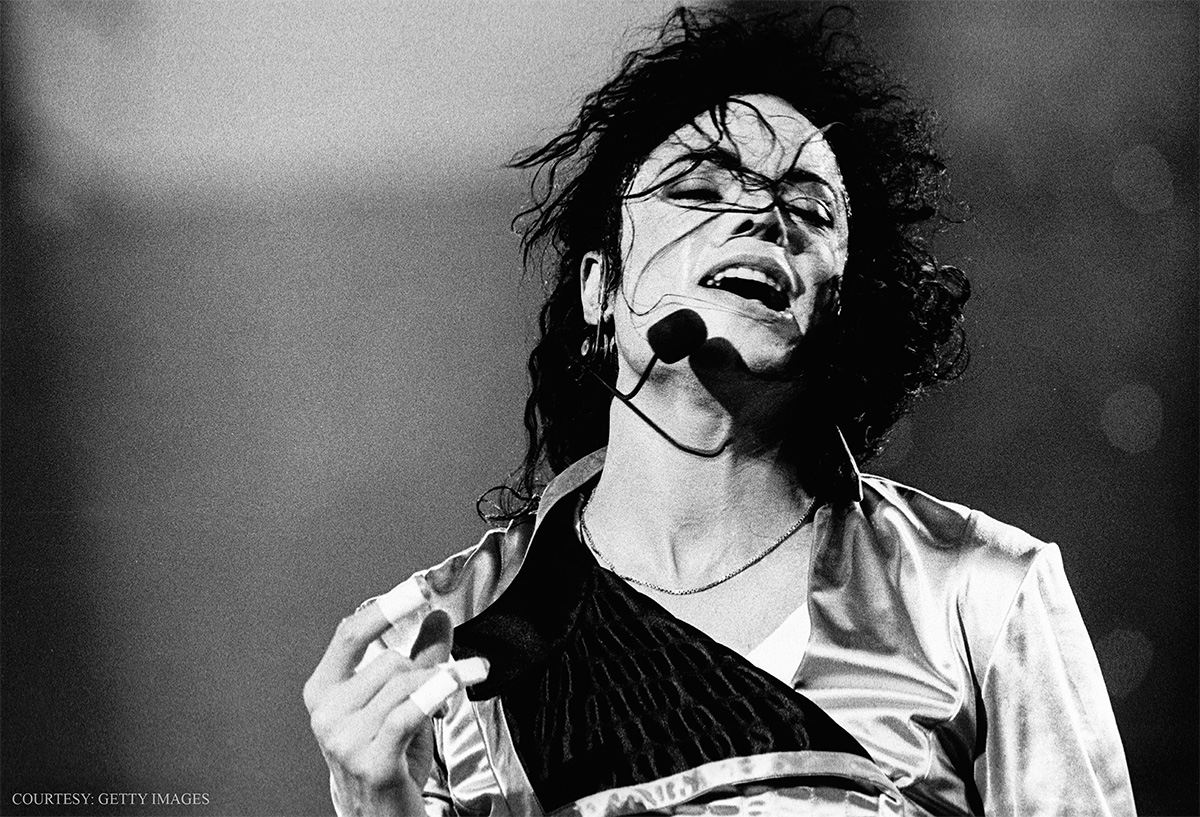 Michael Jackson performs during Dangerous World Tour in Rotterdam June 30, 1992