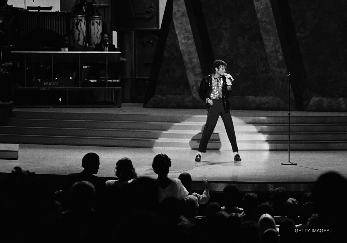 Michael Jackson premieres moonwalk on TV during Billie Jean performance at Motown 25 taped March 25, 1983 and aired May 16, 1983