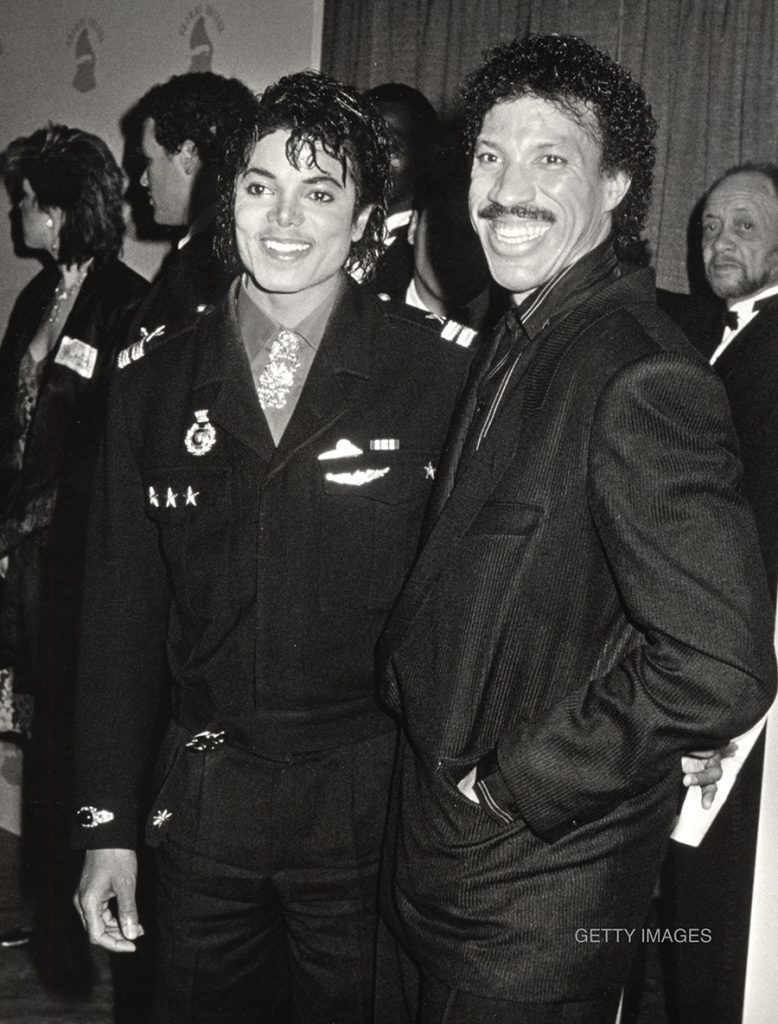 Michael Jackson & Lionel Richie At GRAMMY Awards 1986 - Michael Jackson ...