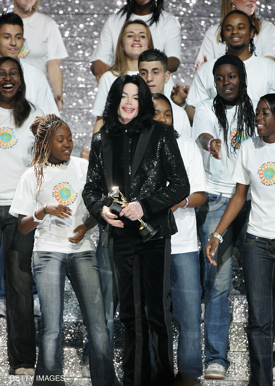Michael Jackson on stage at the World Music Awards in London, Great Britain, on November 15, 2006.