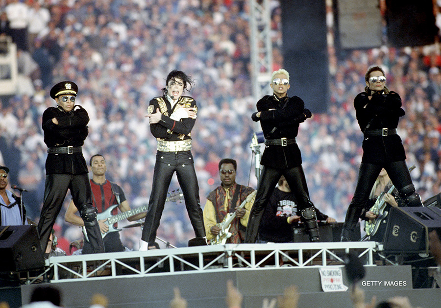 Michael Jackson performs at Super Bowl