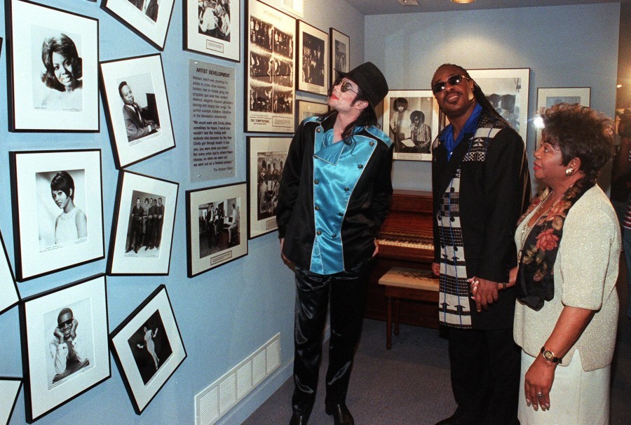 Michael Jackson & Stevie Wonder On A Visit To Motown