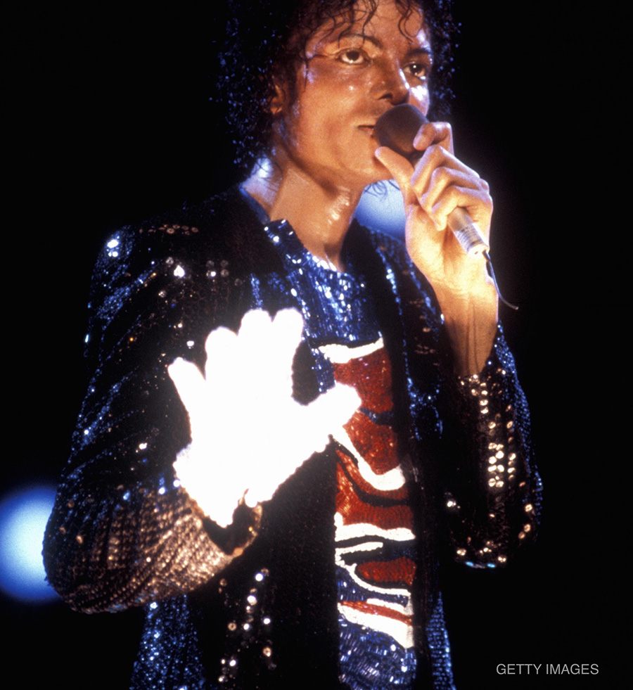 Michael Jackson Performs During Victory Tour 1984 - Michael Jackson ...