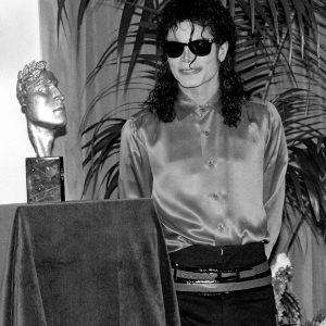 Michael Jackson receives BMI Michael Jackson Award in 1990