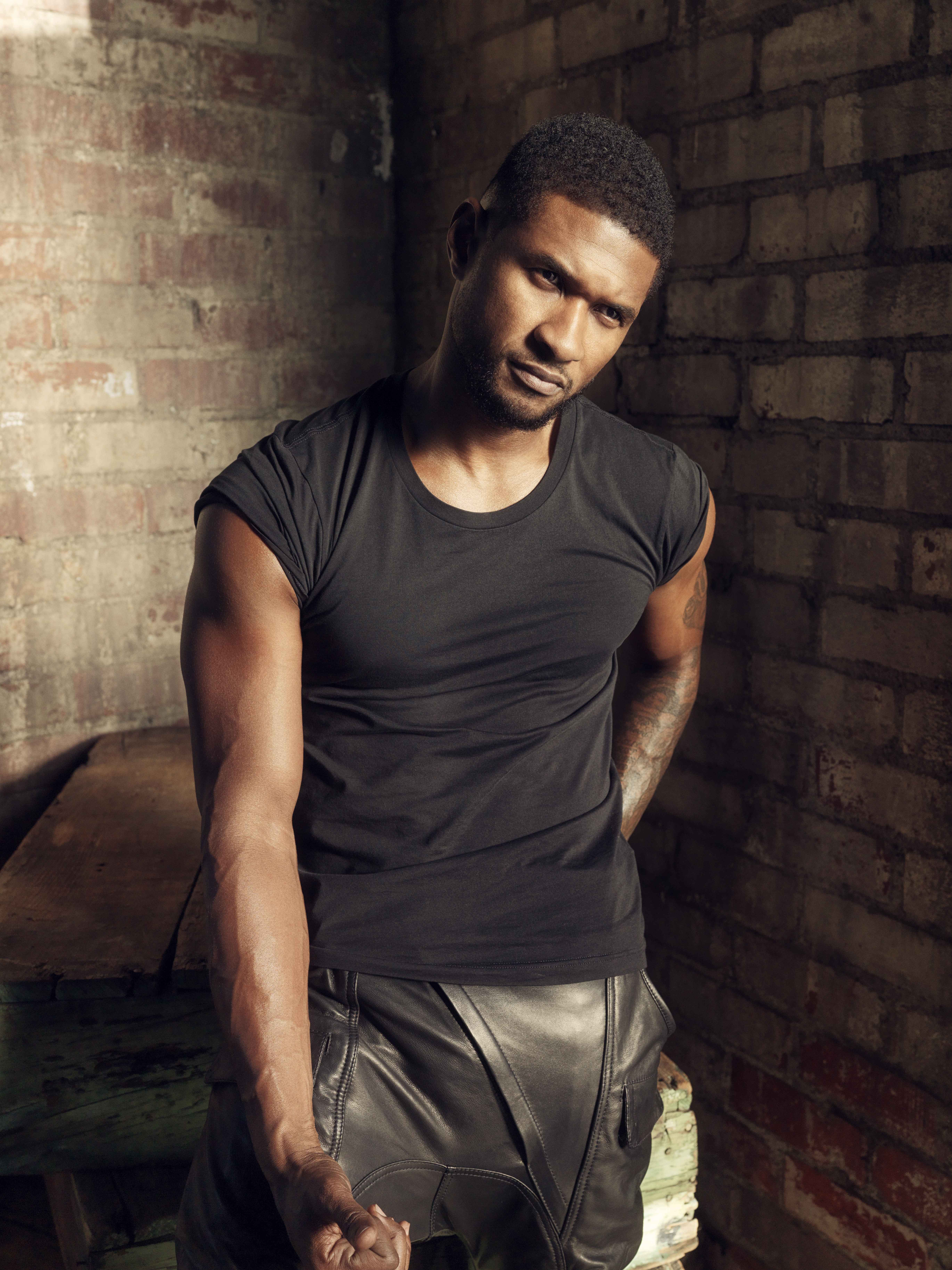 Usher Press Photo