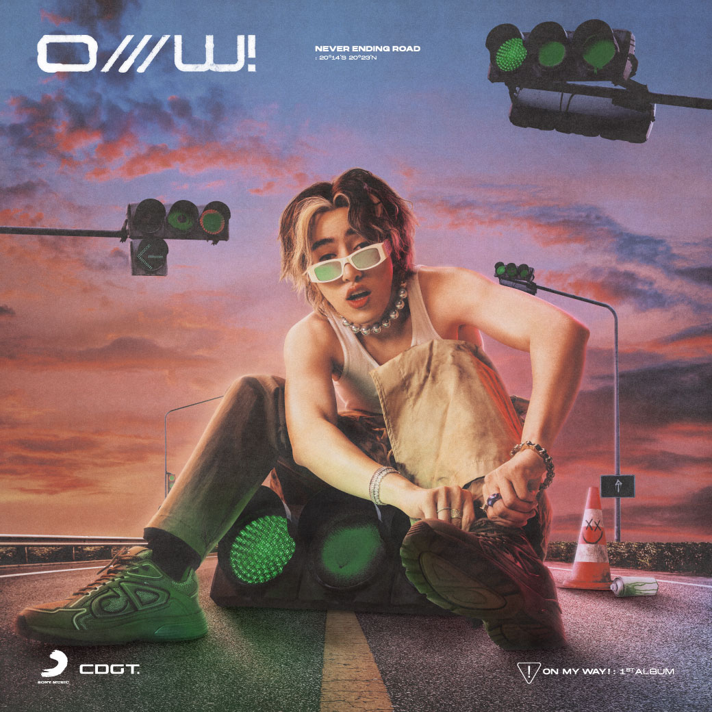 CDGuntee – OMW 1st Album