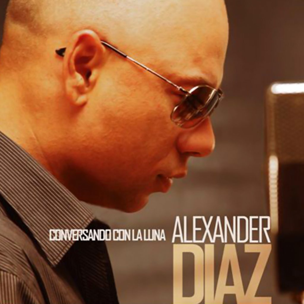 CD-1270_ALEXANDER DIAZ conversando con la luna